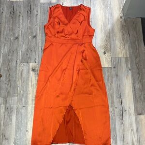 Elegant Orange Sleeveless Dress